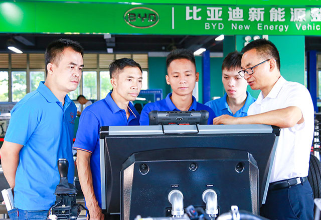 汽车新能源技术