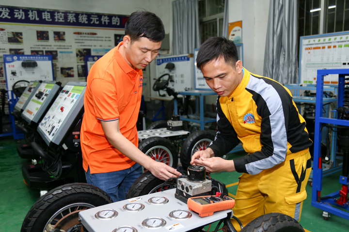 ABS轮速传感器的检测